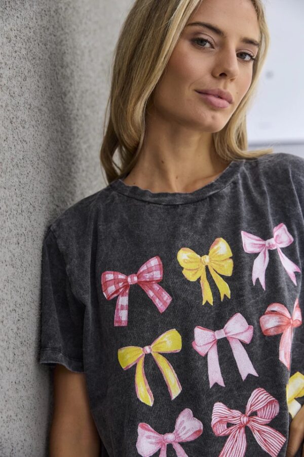 REMERA MOÑOS COLORES